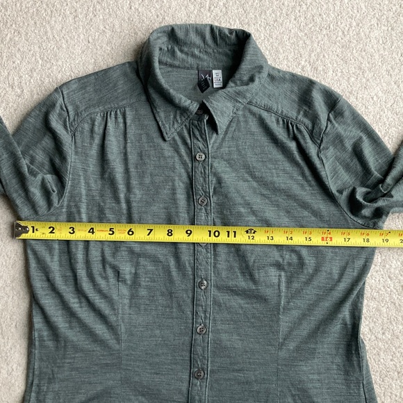 Ibex merino wool button down shirt - Picture 7 of 9
